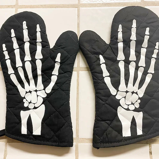 Halloween Horror Oven Mitt